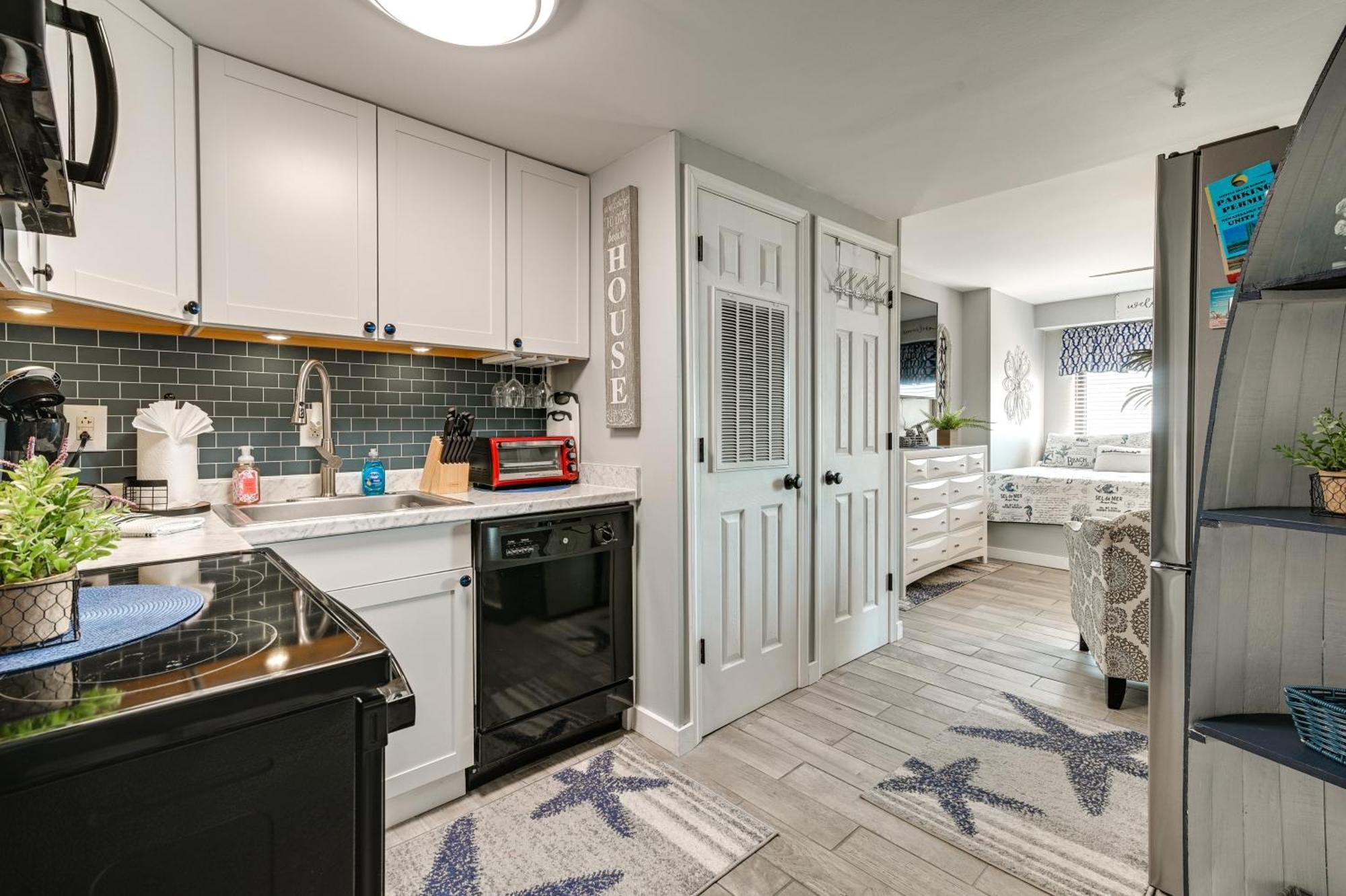 Renovated Oceanfront Resort Condo With Balcony Myrtle Beach Bagian luar foto